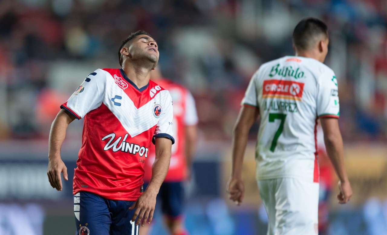 Necaxa y Veracruz dan infumable empate a cero goles en debut liguero