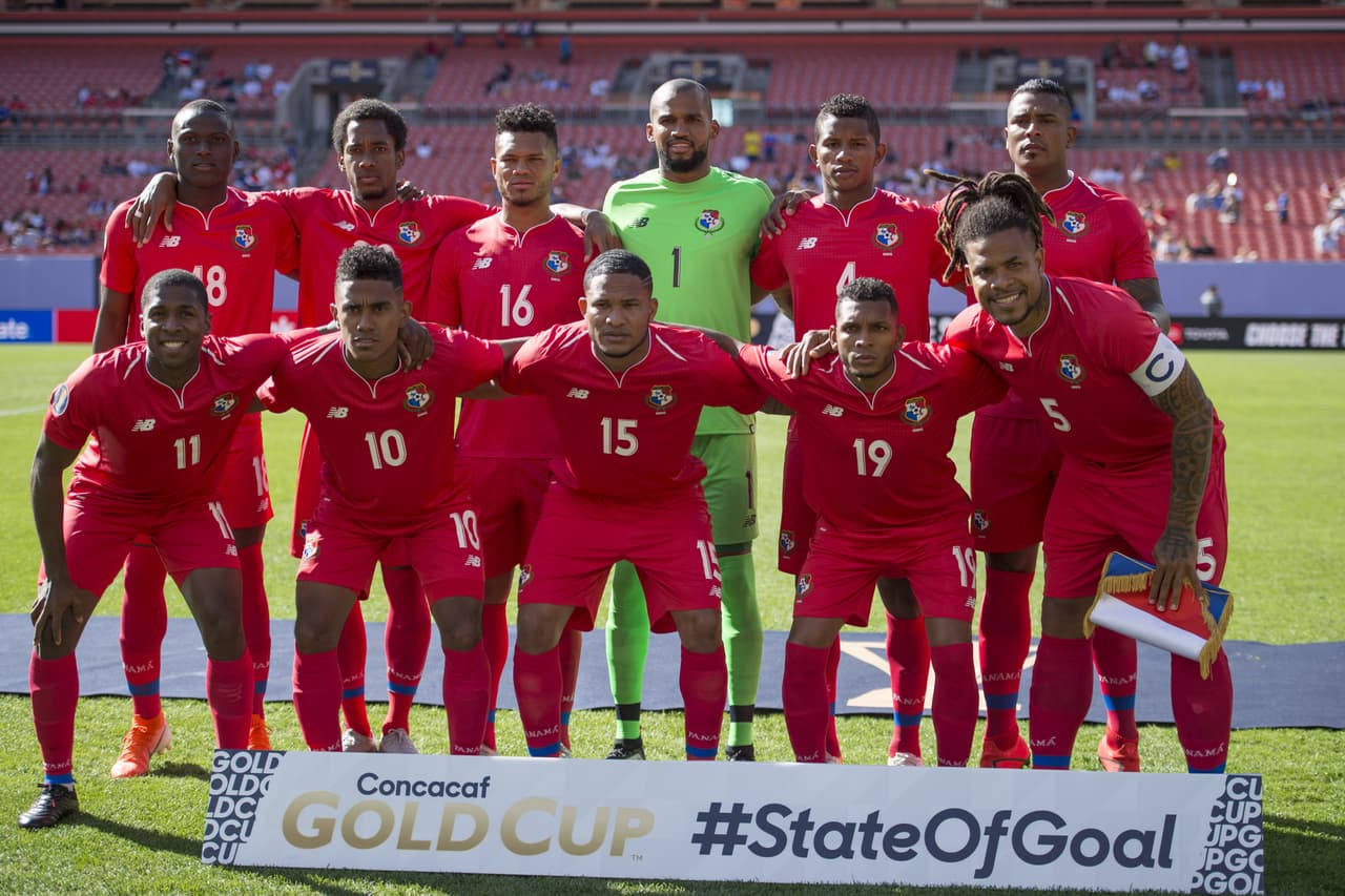 Los titulares de Panamá fueron Luis Mejía; Román Torres, Eric Davis, Harold Cummings, Fidel Escobar; Michael Murillo, Armando Cooper, Alberto Quintero, Joel Barcenas; Rolando Blackburn y Abdiel Arroyo.