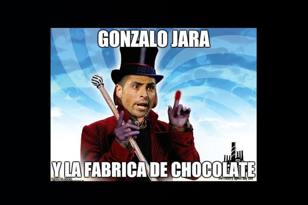 Mira los mejores memes del 'dedazo' de Gonzalo Jara a Edinson Cavani en el partido Chile-Uruguay en cuartos de final de la Copa América 2015 (Twitter).