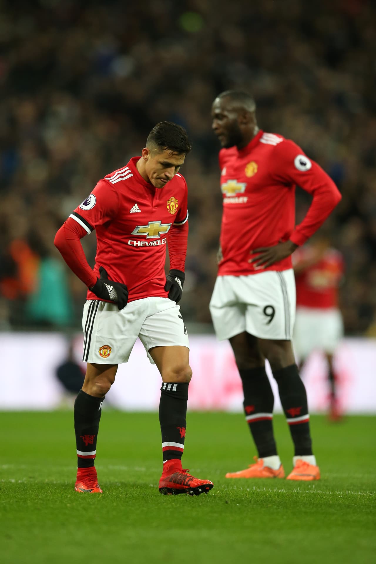 Esta derrota dejó al United a 15 puntos del líder Manchester City, por lo que la lucha por el título parece cada vez más perdida.
