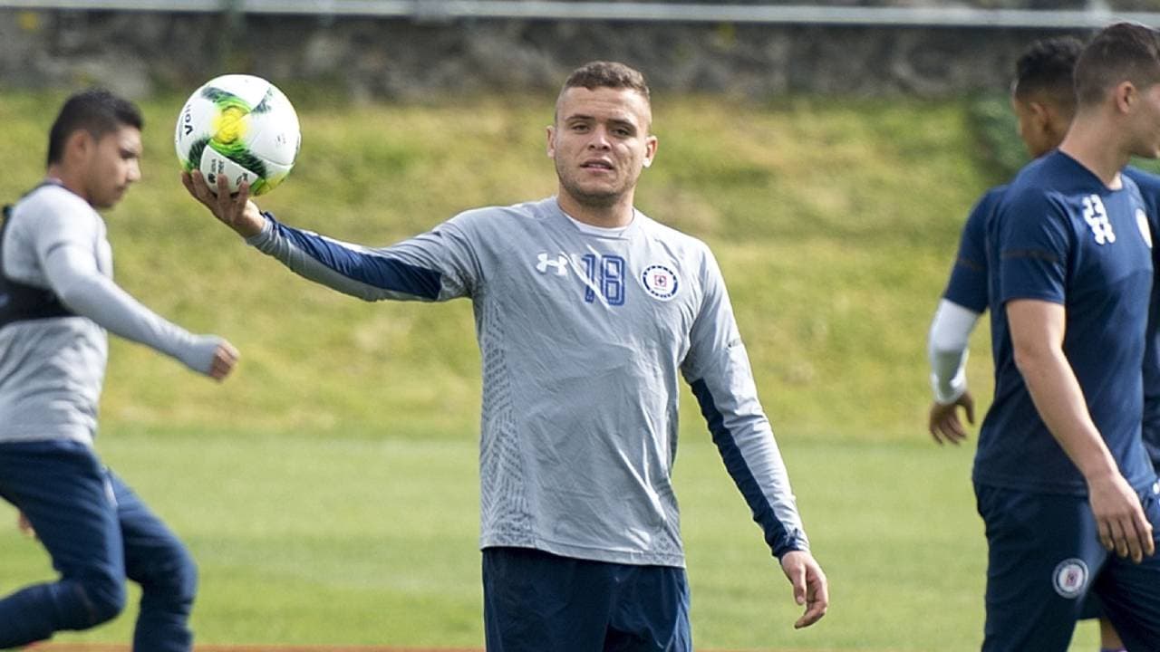 Cruz Azul manda a Cabecita a "minipretemporada" a la playa