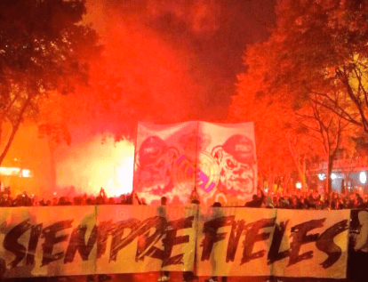 Gran recibimiento de la afición merengue para el partido de los Octavos de Final de ida ante Manchester City.