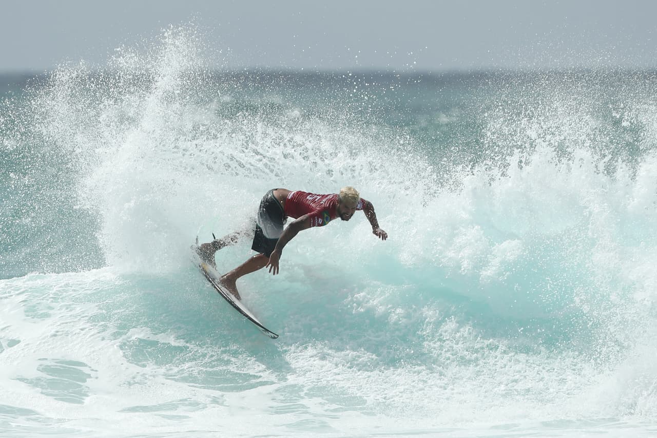 El surf vive una competencia con sus grandes figuras en el Quiksilver Pro and Boost Mobile Pro Gold Coast en Australia, dando muestras de exigencia y espectáculo, cualidades que le dieron un lugar en los Olímpicos de Tokio 2020.