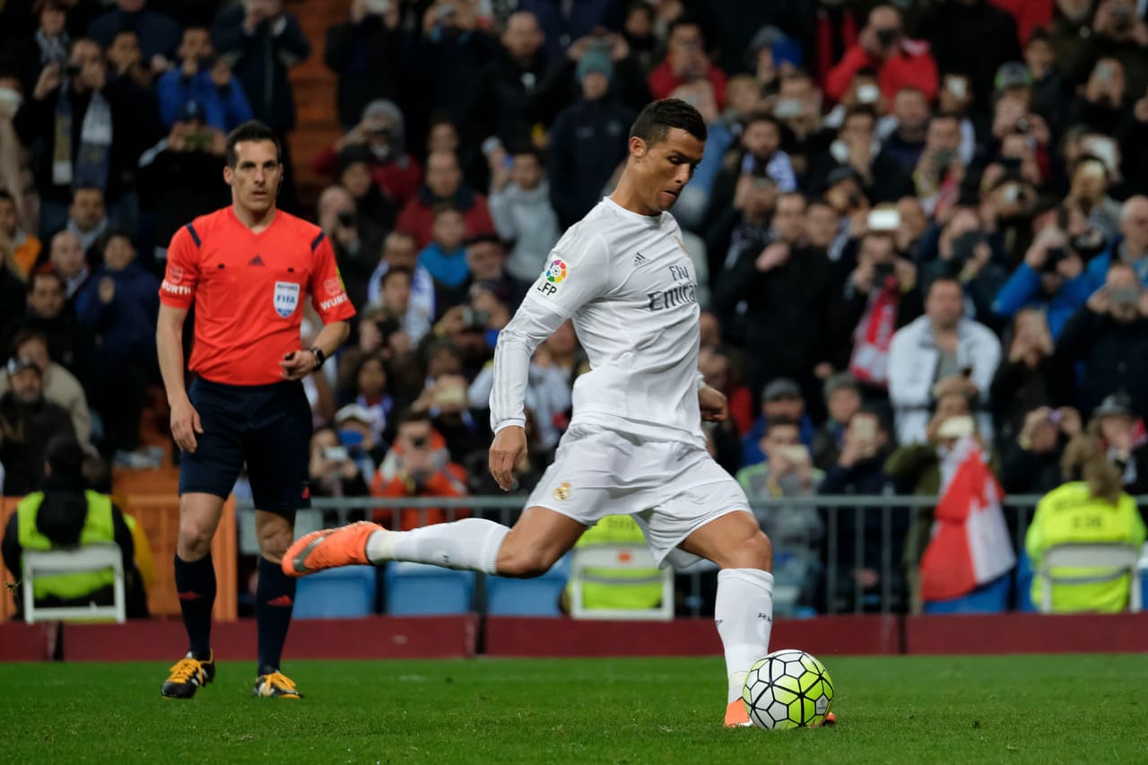 En el segundo tiempo Cristiano Ronaldo tendría la oportunidad de ampliar la ventaja con un penal, pero su tiro sería atajado.