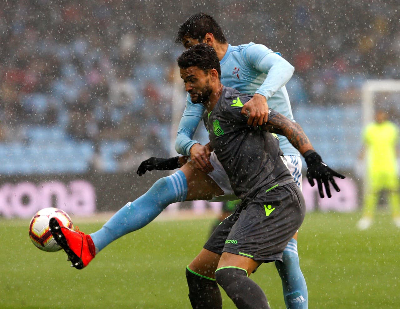 El mexicano Néstor Araujo jugó todo el partido con Celta de Vigo en la victoria 3-1 contra Real Sociedad, que no contó con Héctor Moreno en la Jornada 31 de la Liga de España.
