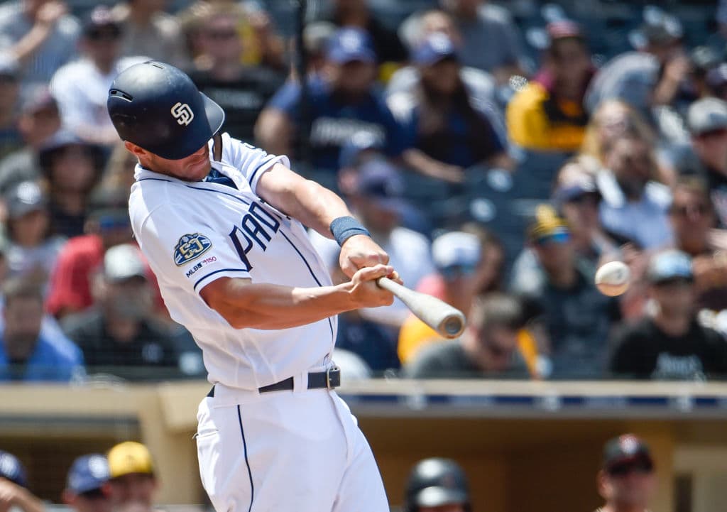 Con este triunfo, los Padres colocan sus números en 4-3 y jugarán hasta el 5 de abril cuando visiten en Busch Stadium a los St. Louis Cardinals. Arizona se queda en 3-4 y recibirá el viernes a los Boston Red Sox.