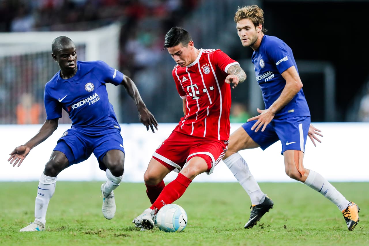 Desde el año pasado el Chelsea hizo fichajes discretos (pero muy valiosos en lo deportivo) como el del recuperador francés N'Golo Kanté por menos de 35 millones de dólares.