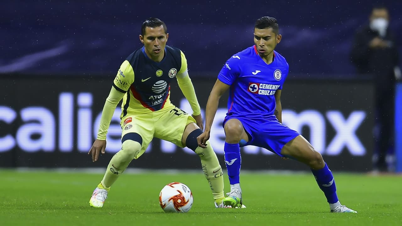 Paul Aguilar, en duda con América para el juego ante Pumas