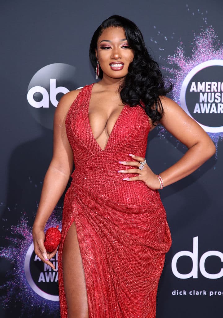 En mayo del 2019, Megan lanzó su mixtape ‘Fiebre’, seguido de la colaboración con Nicki Minaj y Ty Dolla $ign, llamado ‘Hot Girl Summer’.