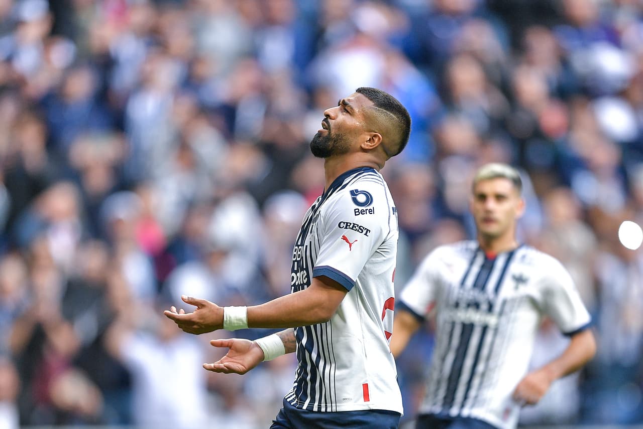 Monterrey hiló su séptima victoria del Clausura 2023 después de vencer por resultado de 2-1 a los Rayos del Necaxa con goles de Funes Mori y Berterame; Méndez anotó para la visita. Rayados es más líder que nunca en la Liga MX.