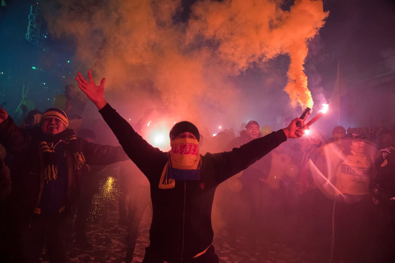 El color en la casa de los felinos norteños nos deja ver la pasión por el Clásico Regio en la final del Apertura 2017.