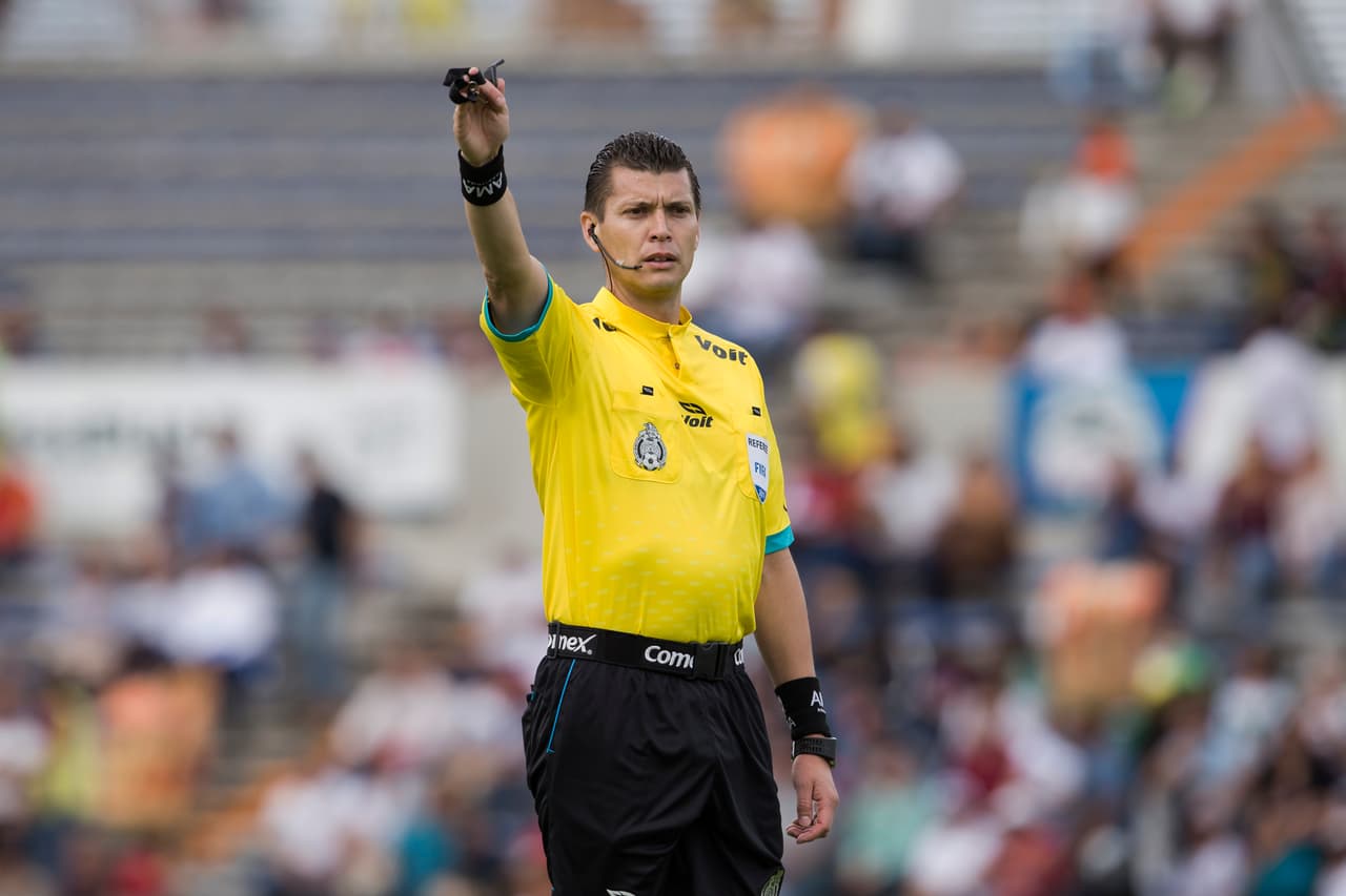 El silbante fue Erick Yair Miranda, de regular actuación.