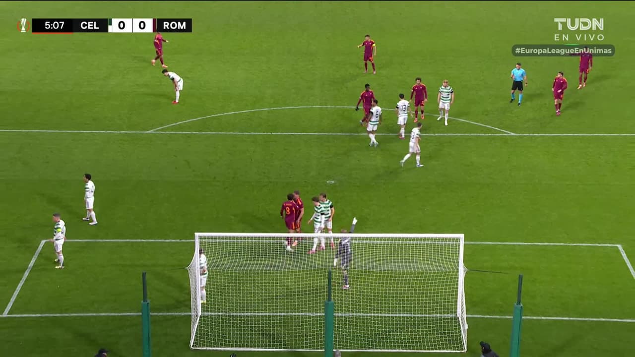 ¡AUTOGOL! de Liam Scales para AS Roma.