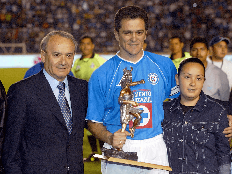 Fue dramática la definición del título, ambos tenían 33 goles, pero Biyik se lesionó y eso marcó la diferencia para que Hermosillo, con 35 goles se llevara su segundo título de goleo.