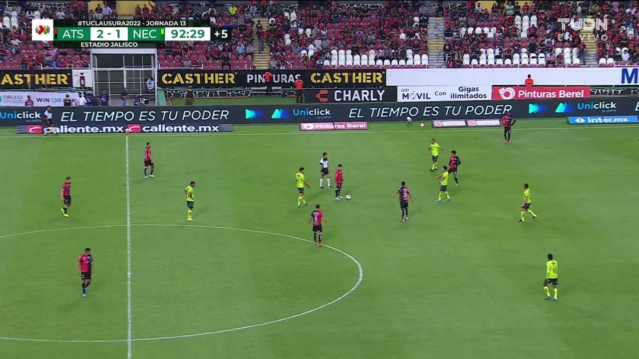 ¡TIRO ATAJADO! disparo por Jesús Escoboza.