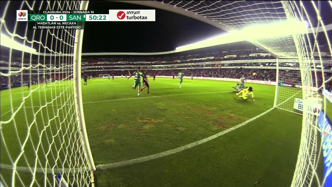 ¡TIRO ATAJADO! disparo por Miguel Barbieri.