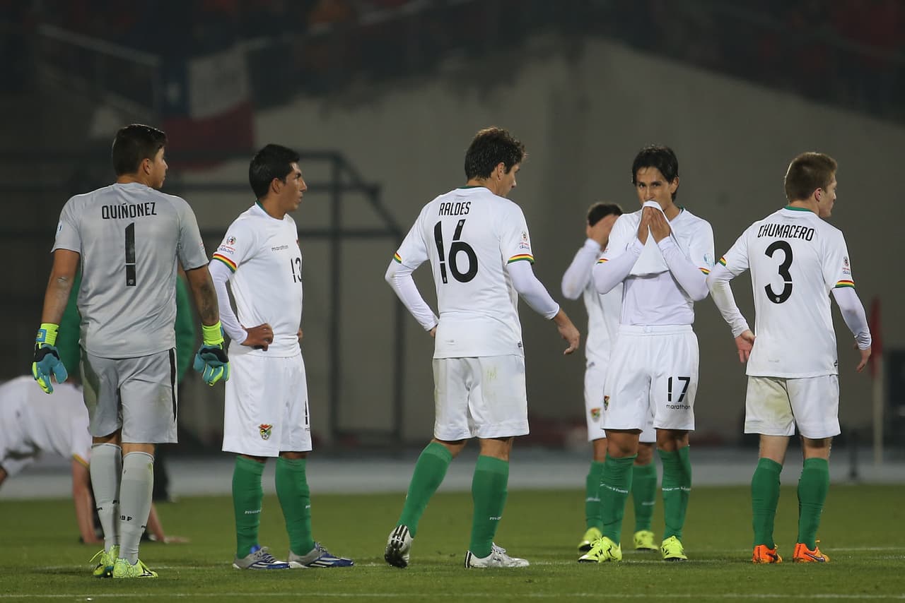 Bolivia, aunque goleado y maltratado, también está en los cuartos de final. Los cuatro puntos obtenidos anteriormente le valieron para ello.