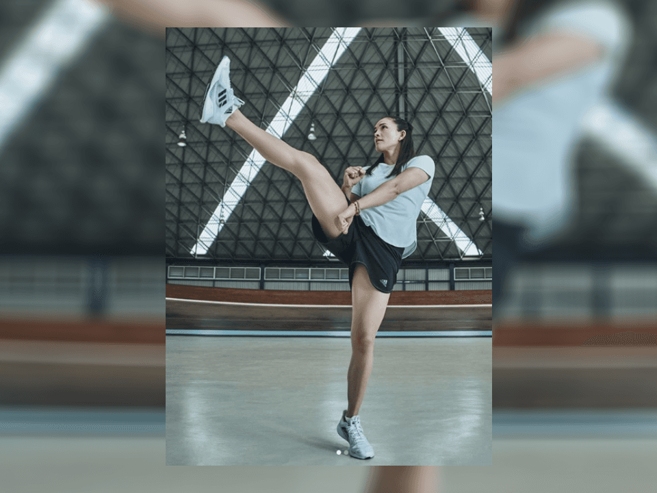 Invita a cuidarse entre todos, permanecer en casa y tomar las medidas necesarias para combatir esta contingencia.