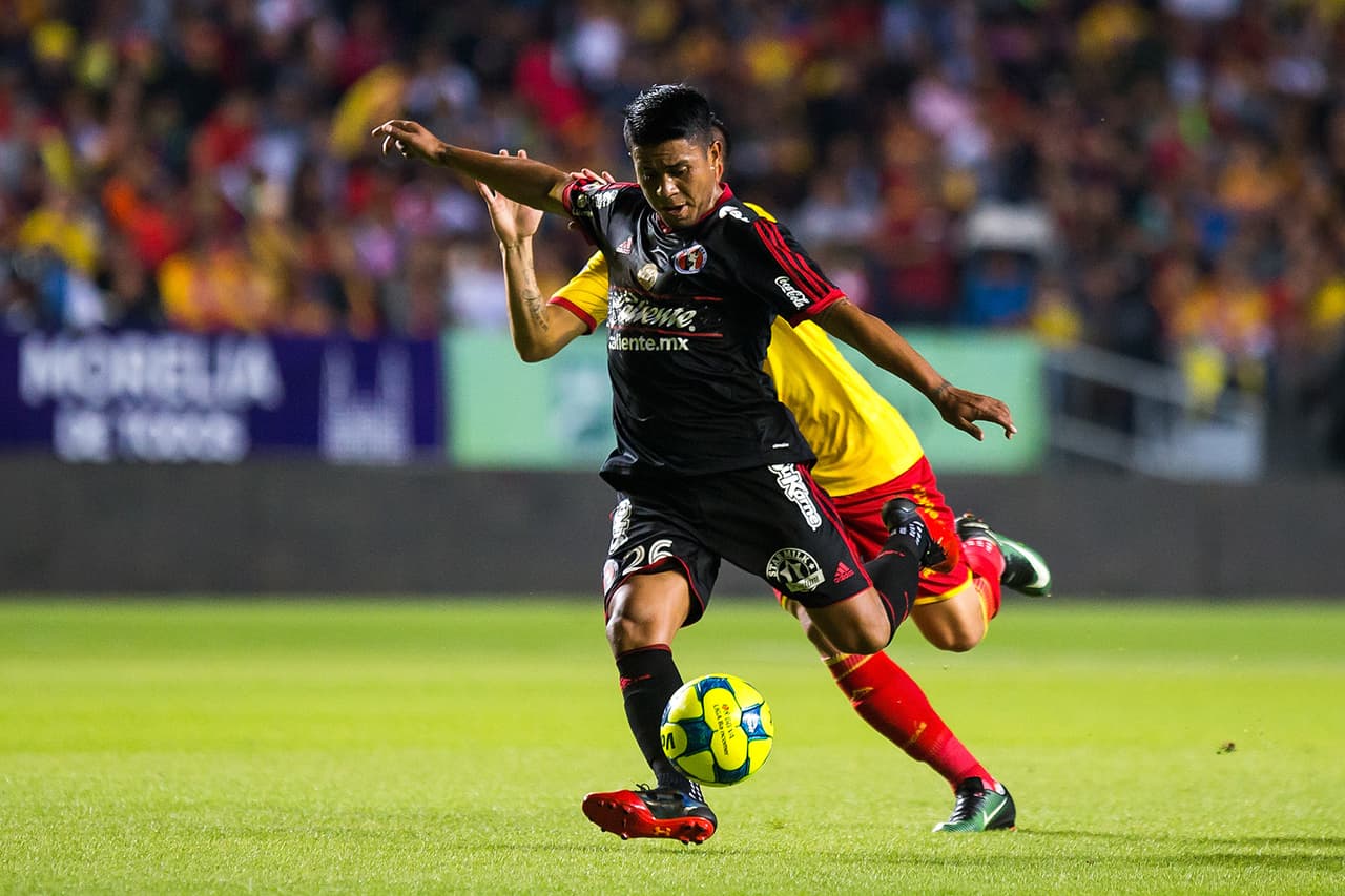 Juan Carlos 'El Negro' Medina (Xolos) es uno de los objetivos de Lobos BUAP para mantener la categoría en la próxima temporada.