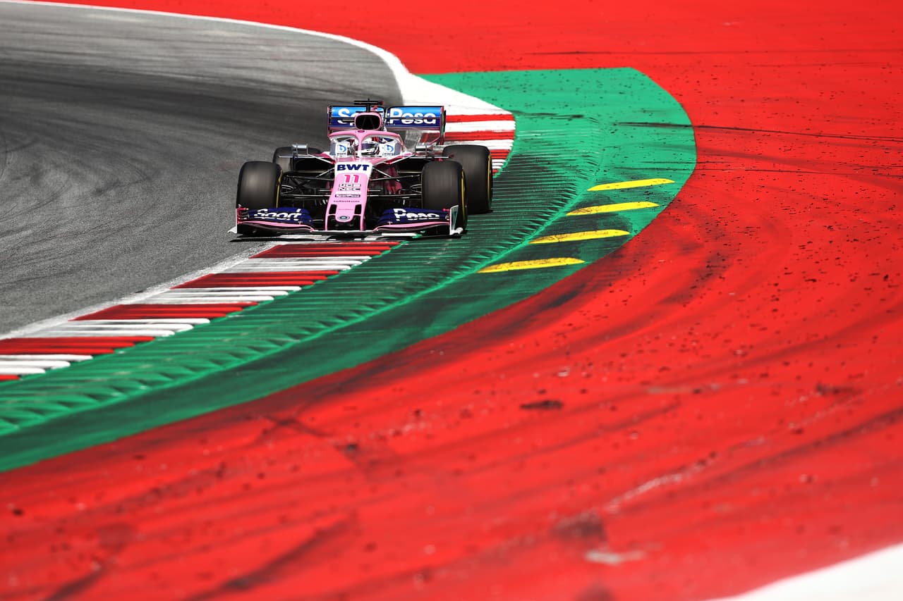 Charles Leclerc consiguió su segunda Pole del año, esta vez en el Red Bull Ring de Austria, superando a Lewis Hamilton y Max Verstppen, quienes completaron el Top 3. Sebastian Vettel sufrió problemas mecánicos por lo que solo le alcanzó para el décimo puesto. Por su parte, Sergio Pérez saldrá en la posición 16.