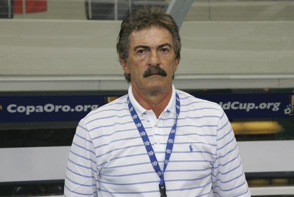 Para contradecir ese comentario general la tarea de Ricardo Lavolpe tendrá mucho que ver en el certamen. El ´Bigotón´ dirigirá en su país natal luego de tener una actuación irregular en la Copa Oro.