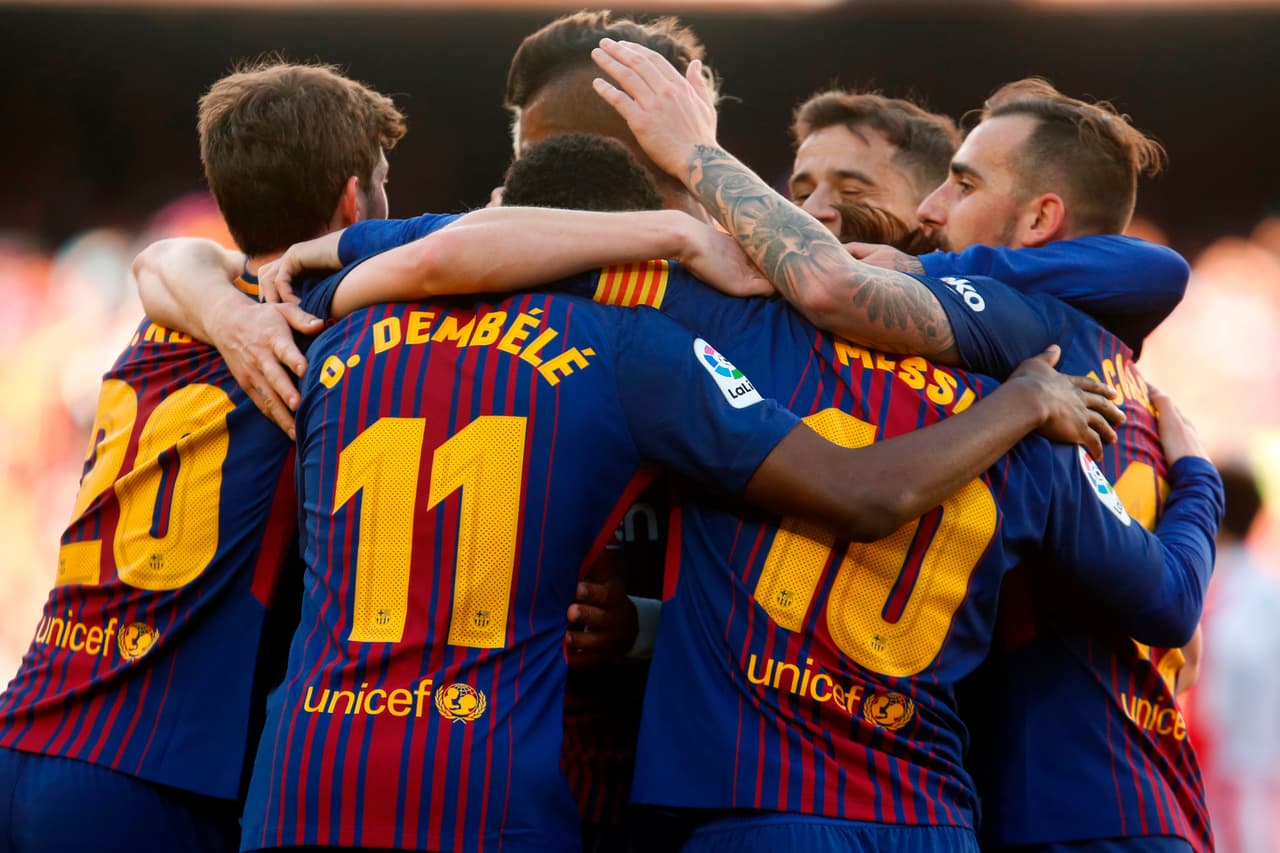 Los goleadores de la jornada fueron Paco Alcácer y Lionel Messi, en un partido en el que el Barça pudo acelerar y golear, pero en el que al final decidió tomárselo con calma.
