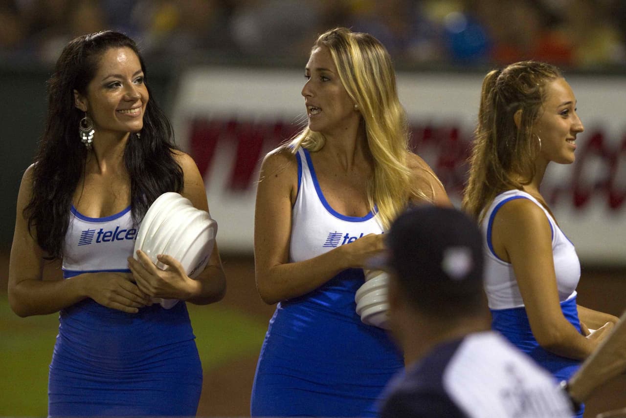 La belleza de las porristas en la fecha 12