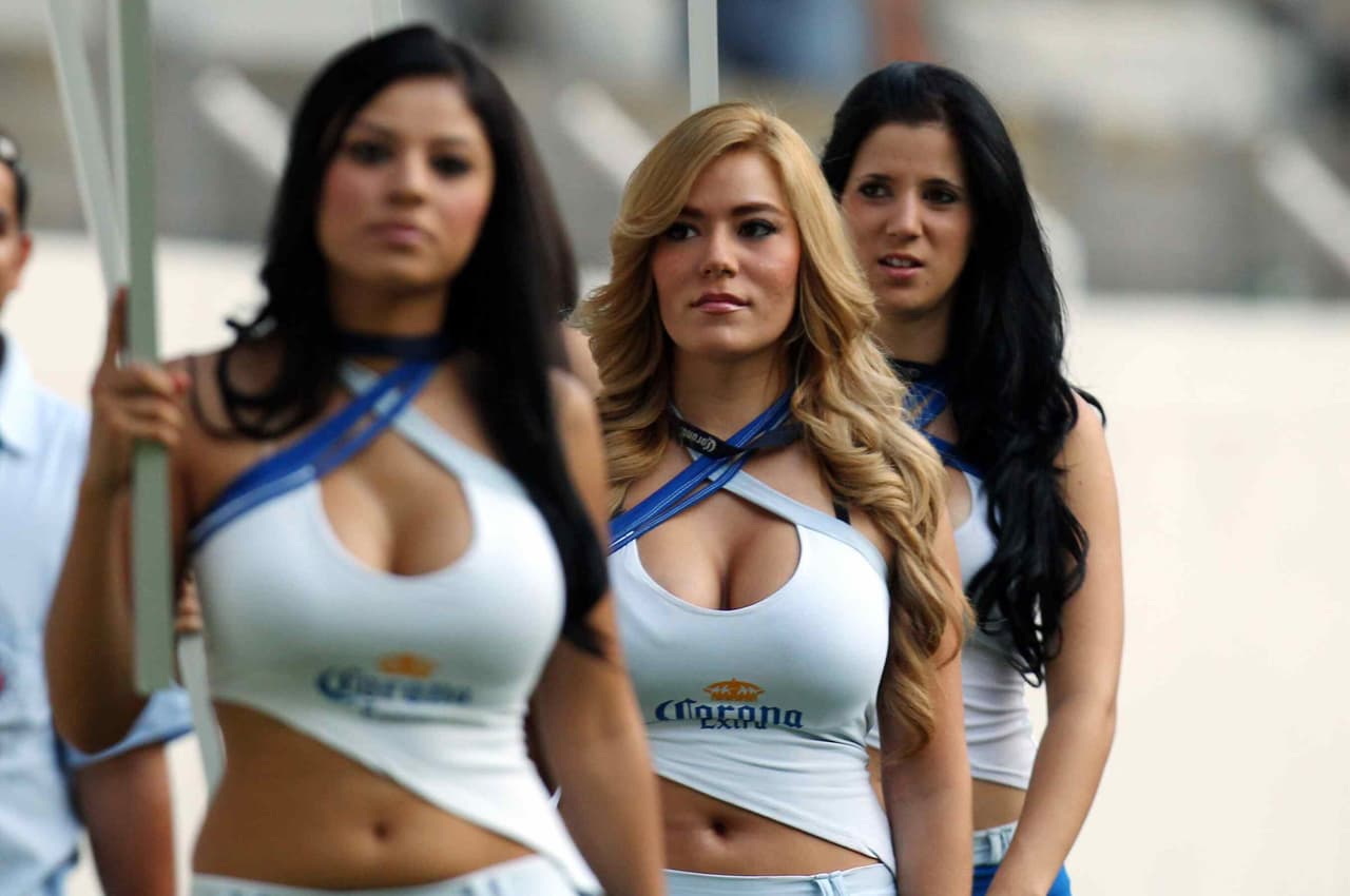 La belleza de las porristas en la fecha 12