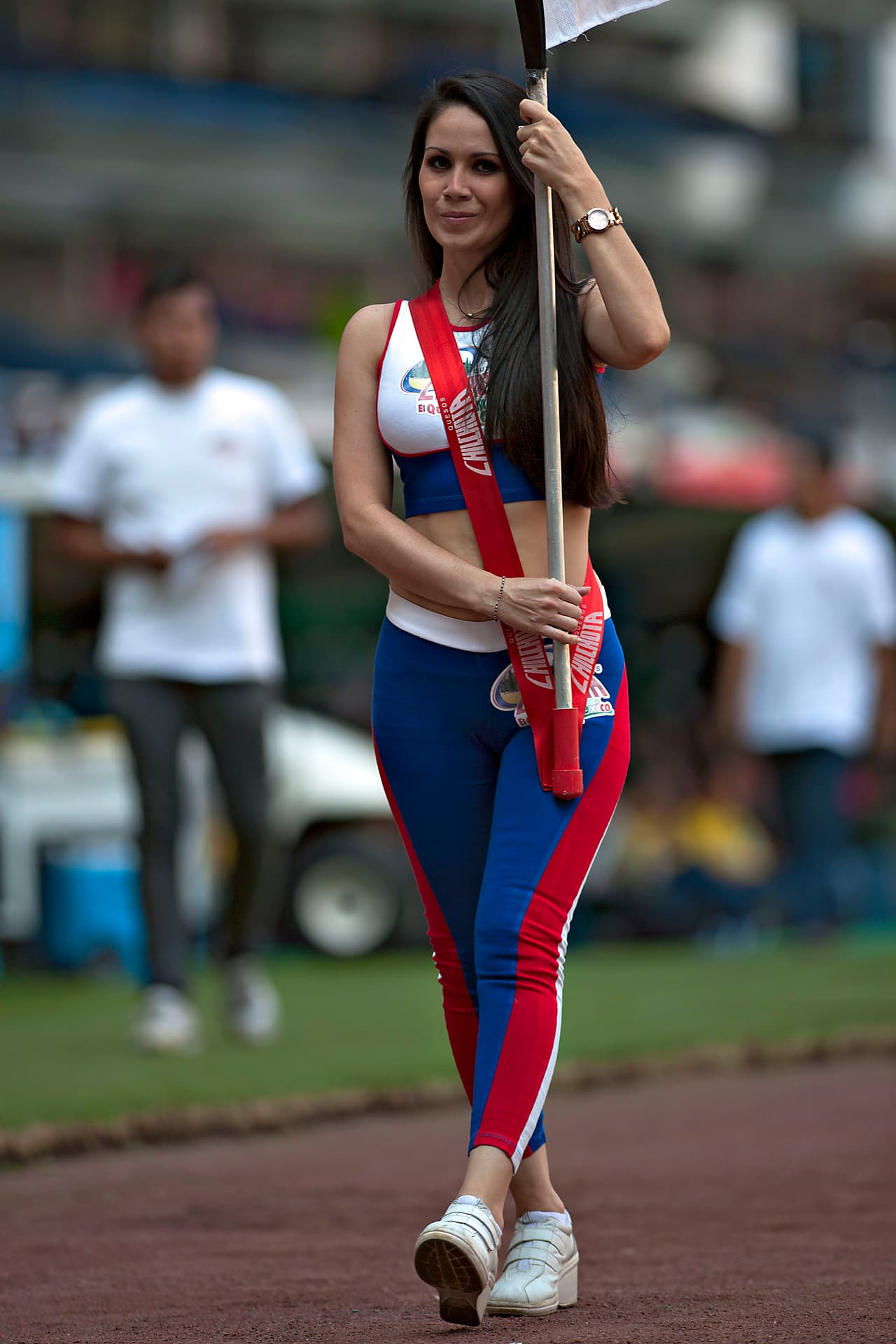 La belleza de las porristas en la fecha 12