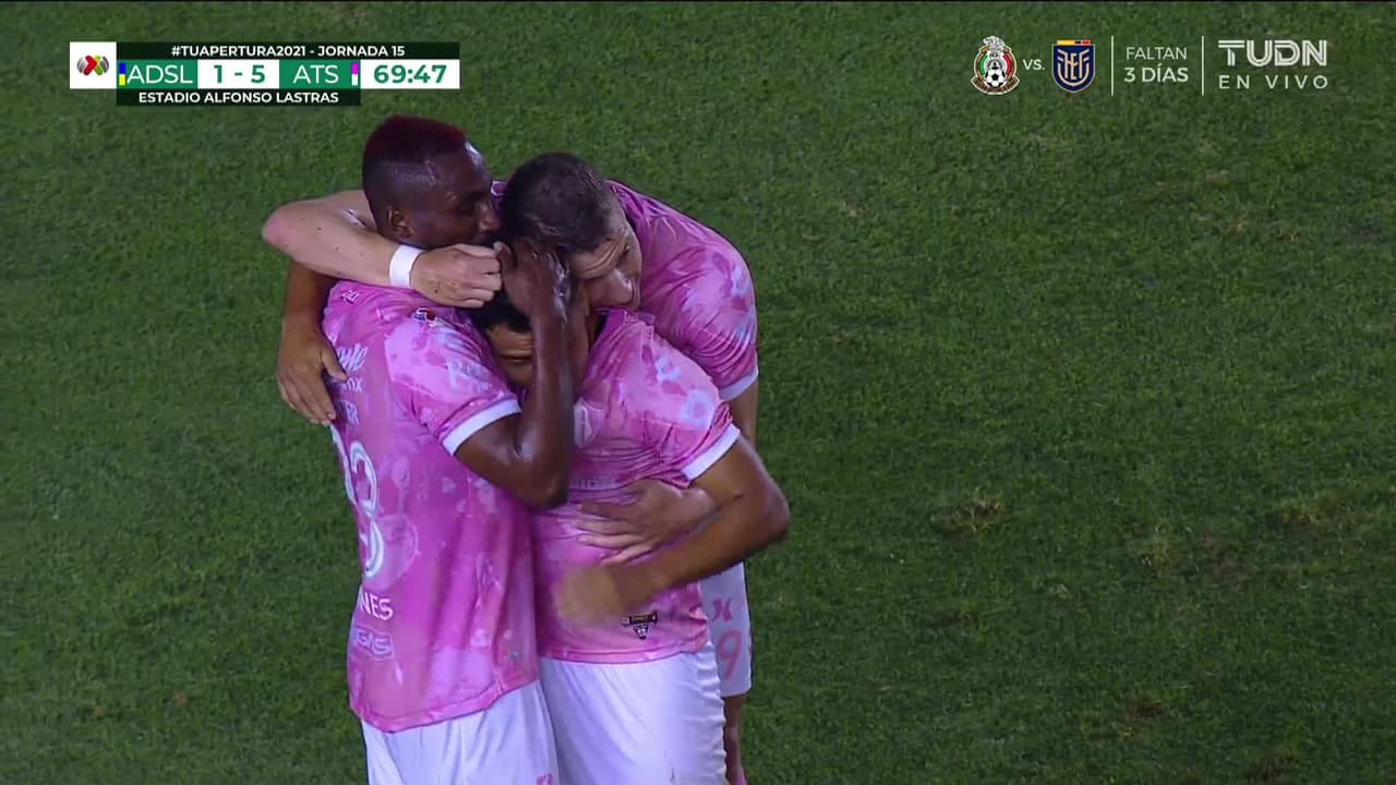 ¡TIRO ATAJADO! disparo por Jairo Torres.