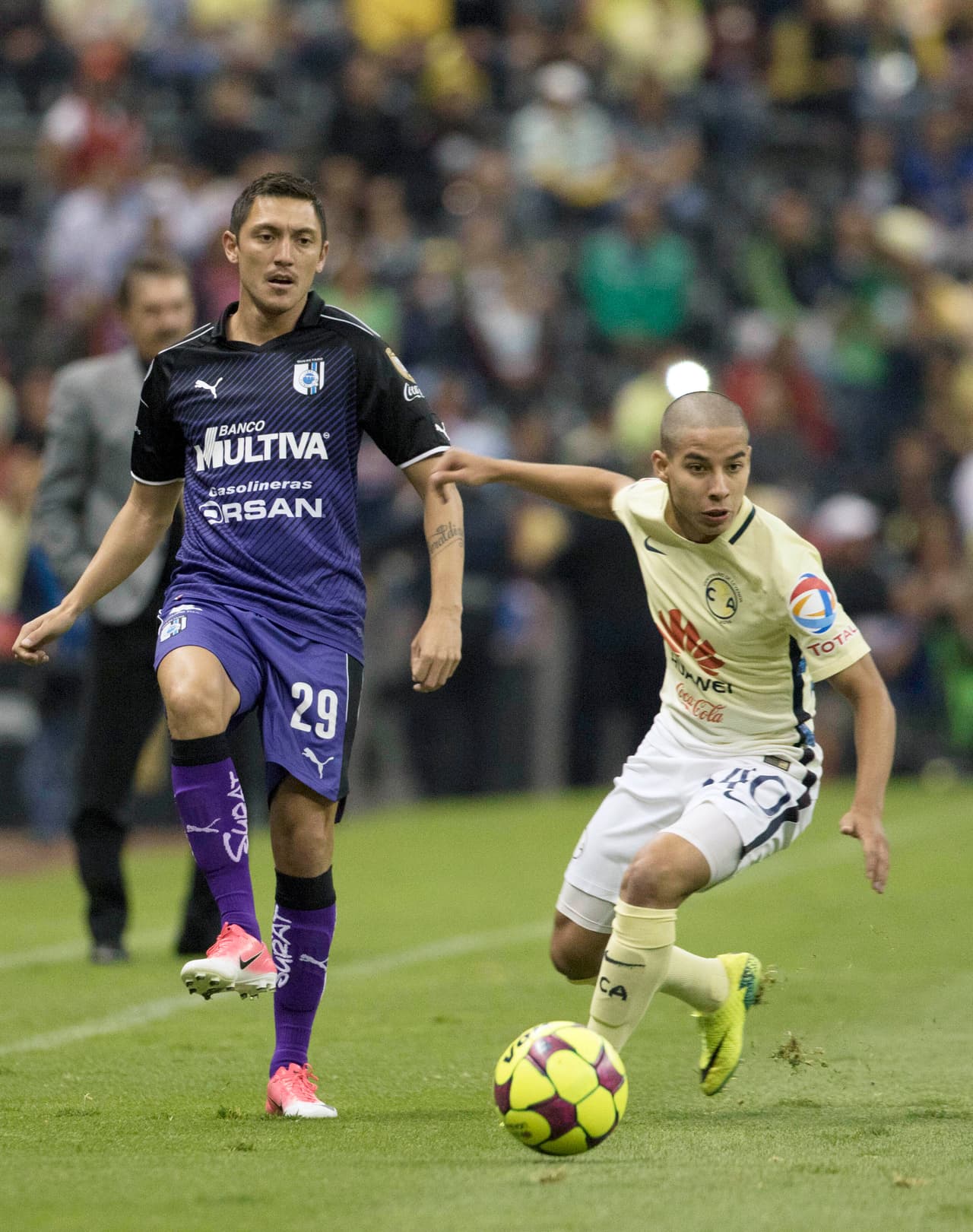 Baja: Neri Cardozo (Monterrey).