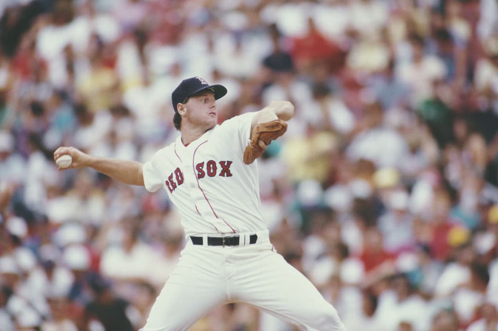 <b>6) Roger Clemens</b>. En 1986 ganó el Cy Young y el título de Novato del Año de la Liga Americana, con marca de 24-4. Tuvo dos partidos como miembro de los Red Sox 20 ponches.