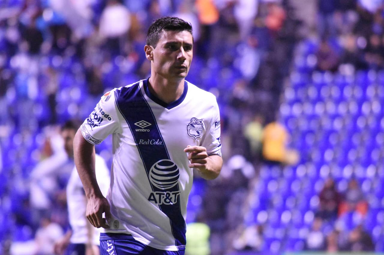 Puebla: Caso similar al de Toluca, La Franja dio doble campanada consecutiva al vencer a Tigres y León para aún mantenerse con vida y llegar a 12 puntos en el escalón 16.