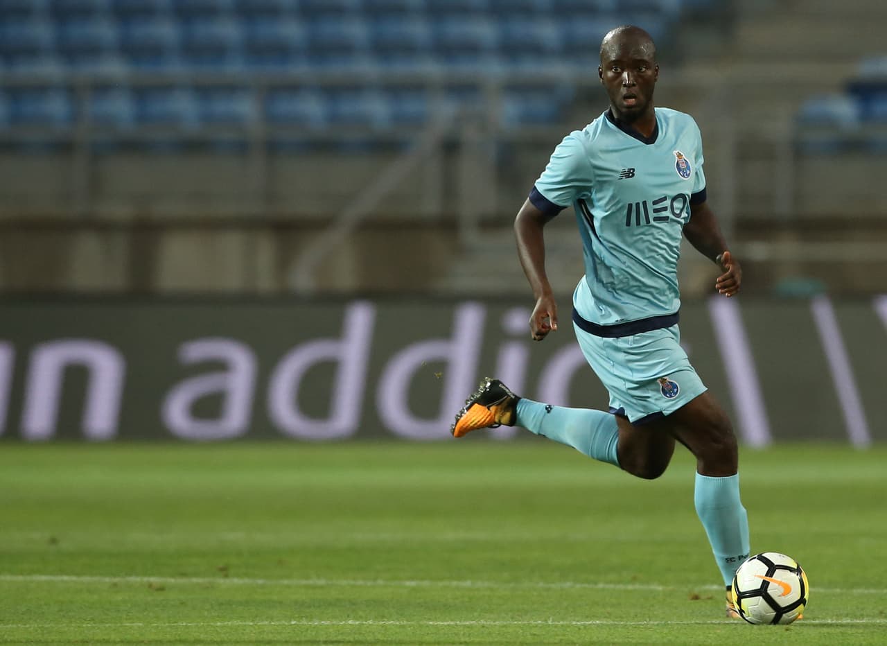 Paris Saint-Germain piensa en la posibilidad de que Danilo Pereira, del F.C. Porto, se una a su plantilla.
