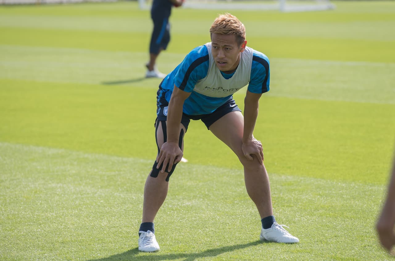 Uno de los rumores que se cayeron fue el de la eventual salida de Keisuke Honda del Pachuca, donde compartirá con Cristian Giménez en el ataque de los tuzos. Veteranía en la ofensiva.