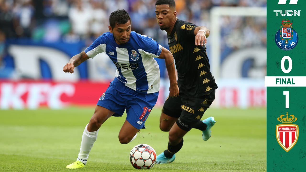 ‘Tecatito’ Corona, titular con Porto en derrota ante el Mónaco