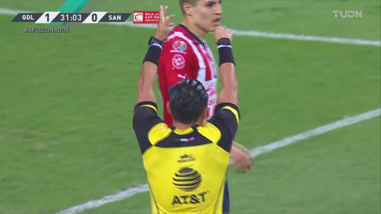 ¡Hubo de todo! Travesaño, atajada de Acevedo y gol anulado