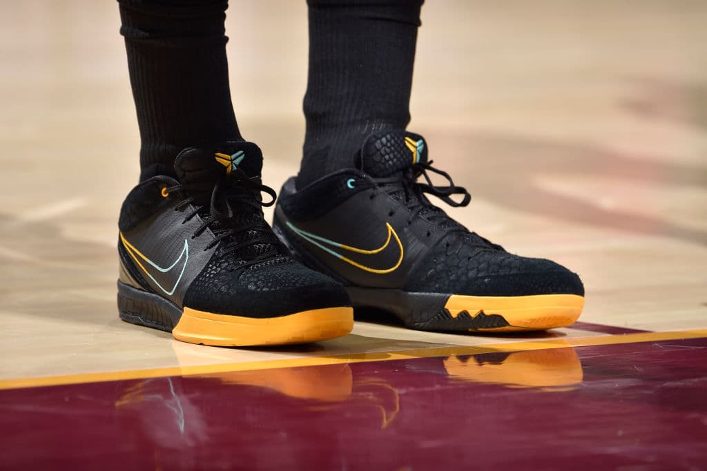 Jae Crowder combinó los calcetines con una sobria y moderna prersentación de sus tenis. Un ejemplo de elegancia y personalidad.