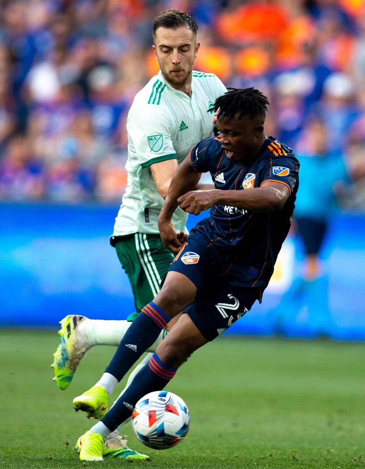 A FC Cincinnati le cuesta encontrar la vuelta a la temporada 2021, y vuelve a caer como local ante Colorado Rapids, por 2-0.