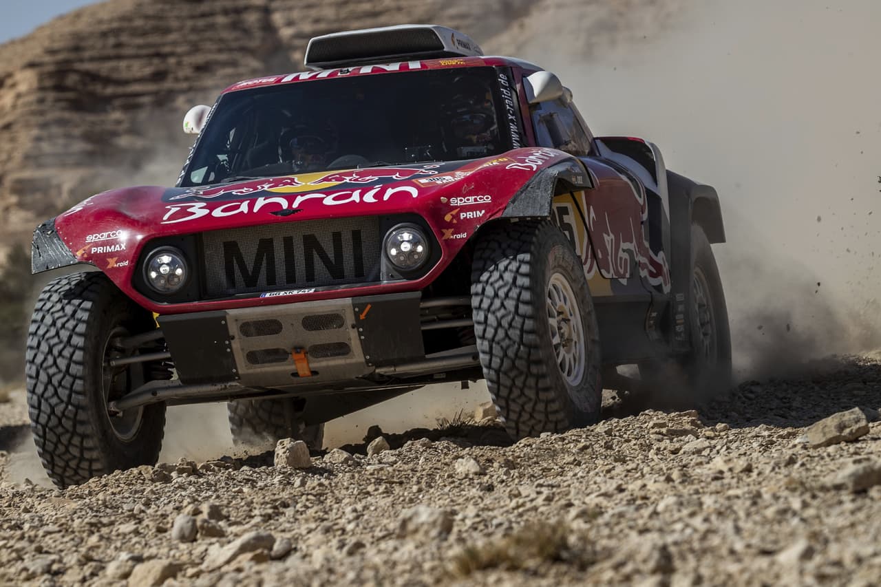 Peligra liderato de Carlos Sainz en el Rally Dakar