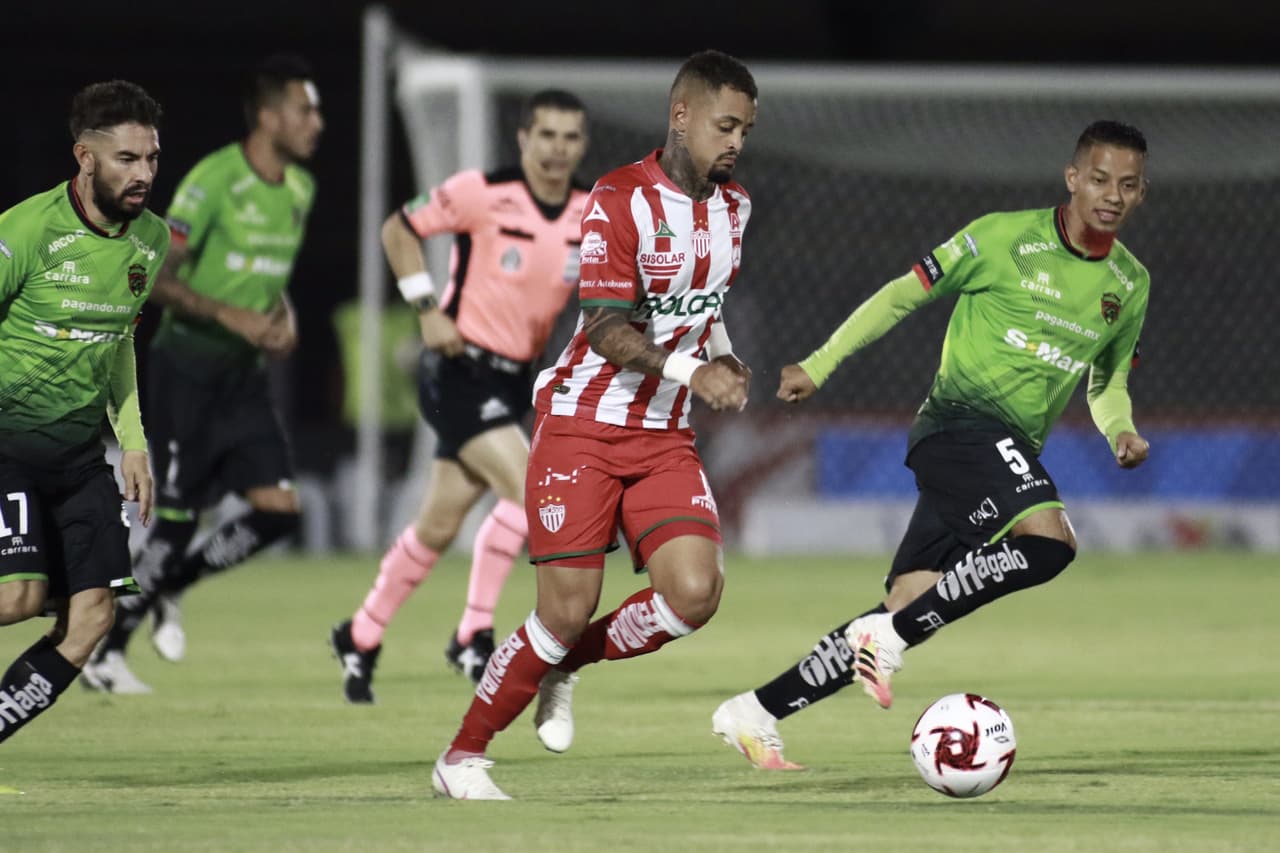El conjunto fronterizo llegó al cotejo luego de debutar con un empate ante San Luis, mientras que Necaxa cayó ante Tigres en la primer jornada.