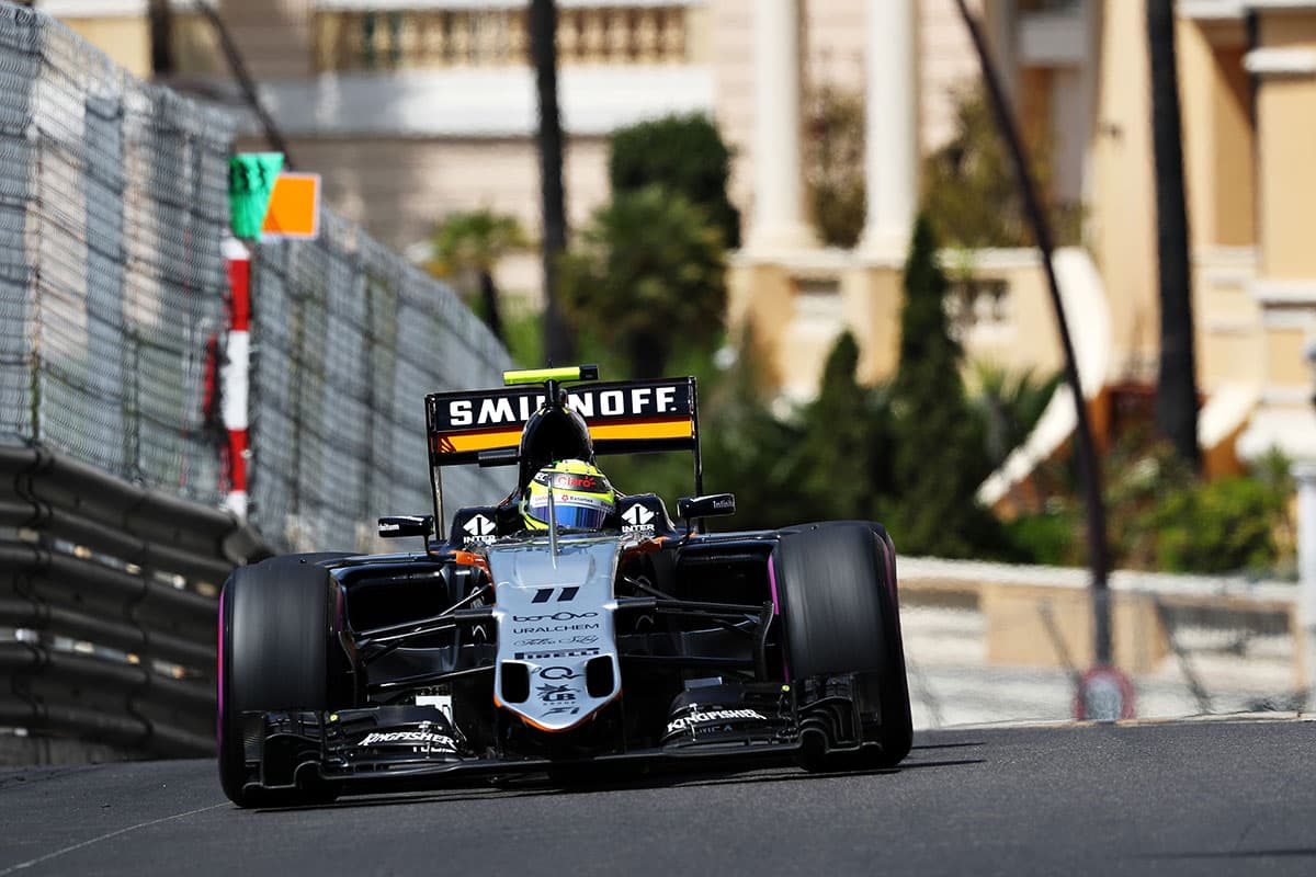 Quizás la mejor carrera de Checo Pérez fue el Gran Premio de Mónaco de 2016, donde quedó tercero en uno de los circuitos más prestigiosos del automovilismo.