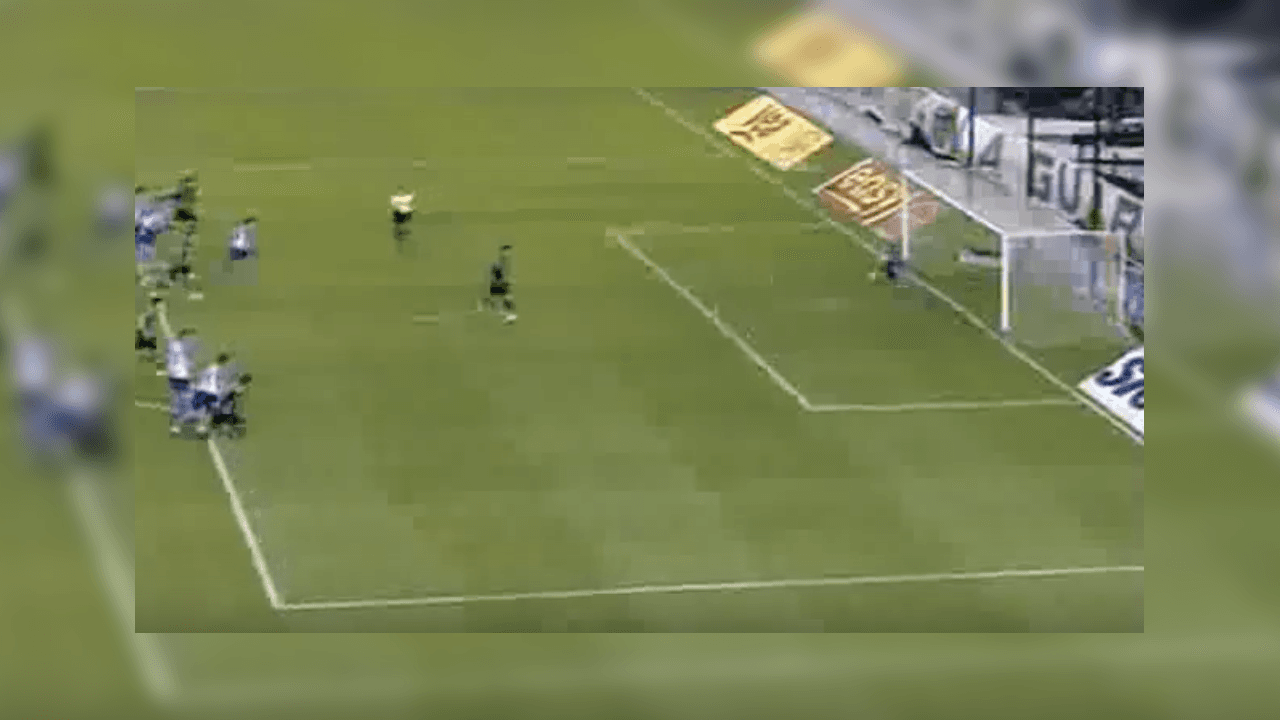 <b>Pelletieri a Capriari</b>
<br>3. En el 2012, Racing estaba derrotando a San Martín de San Juan cuando Olivera le cometió un penal a Riaño y se fue expulsado. Pelletieri se puso en el arco y le tapó el remate desde los 12 pasos a Capriari.