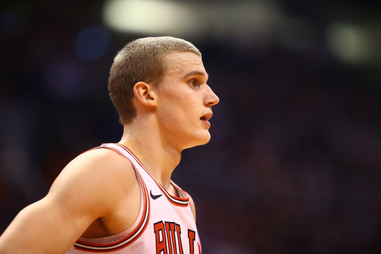 Lauri Markkanen (Finlandia) es otro de los que hace parte de esta lista por no poder clasificarse.