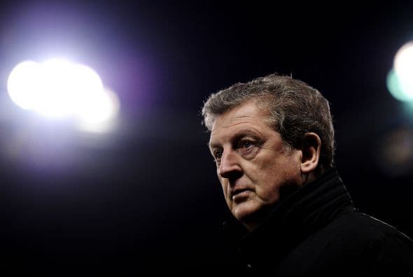 El técnico del Albion, Roy Hodgson, lucía preocupado antes del duelo debido a que no pueden abandonar la parte baja de la tabla general.