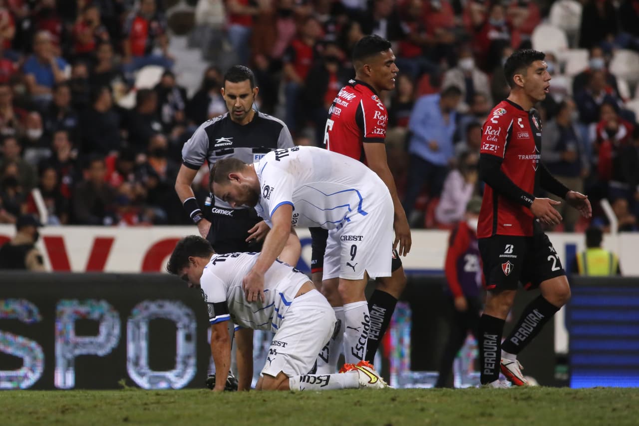 Hasta el 73' llegaría el empate de Rayados por medio de Alfonso González, pero la reacción resultaría ser tardía.