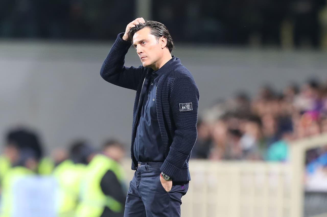 El desconcierto de Vincenzo Montella es reflejo de la mala campaña de la Fiorentina que a pesar de su mala racha tiene 40 puntos en el puesto 12 de la tabla.