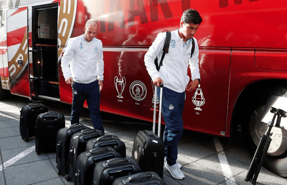 En el mismo juego del PSV ante el NAC Breda, Erick Gutiérrez fue suplente y no tuvo minutos en el campo.