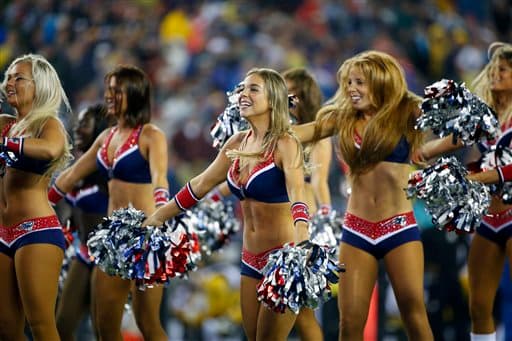 Las cheerleaders de los New England Patriots llenaron de belleza el Kickoff 2015 de la NFL. ¡Disfrútalas!