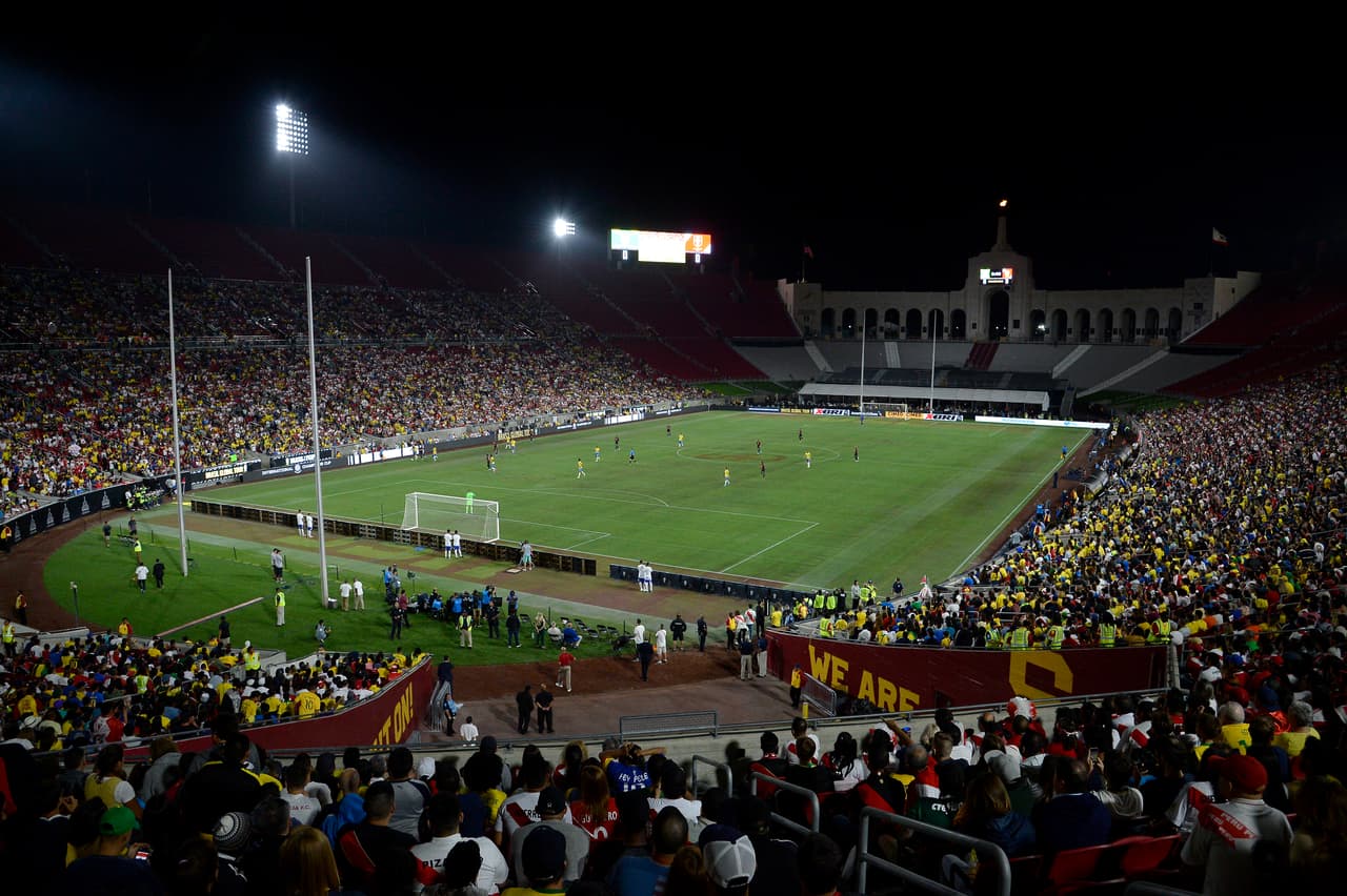 <b>Los Angeles Memorial Coliseum (Estados Unidos):</b> Javier ‘Chicharito’ Hernández marcó gol el 27 de mayo del 2017 en un cotejo amistoso ante Croacia y significó convertirse en el máximo anotador en la historia de la Selección Mexicana, tras llegar a 47 anotaciones.